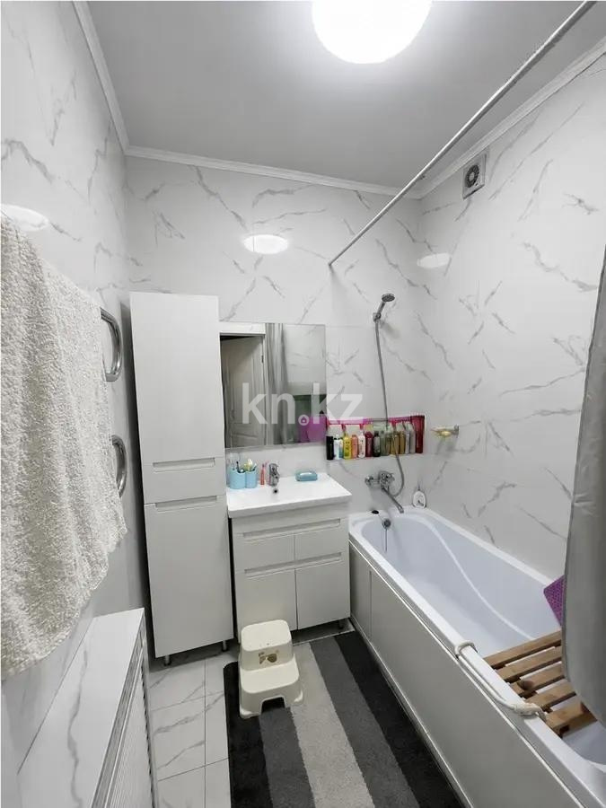 Продажа 2-комнатной квартиры, 65 м² в Алматы - фото 2