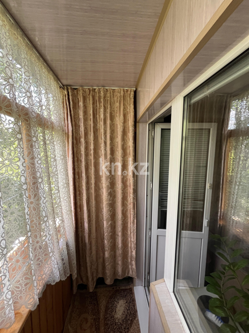 Продажа 3-комнатной квартиры, 62 м², пр. Республики, дом  38 в Караганде - фото 13