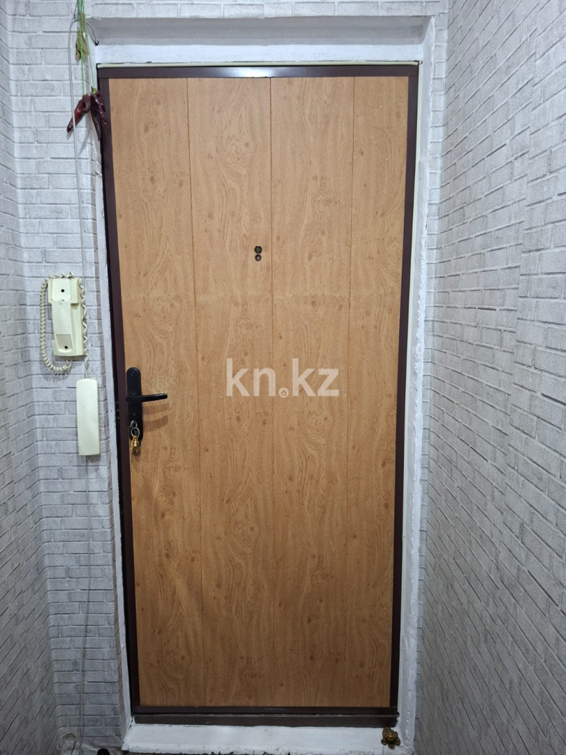 Продажа 1-комнатной квартиры, 31.5 м², ул. Ларина, дом  1 в Уральске - фото 16