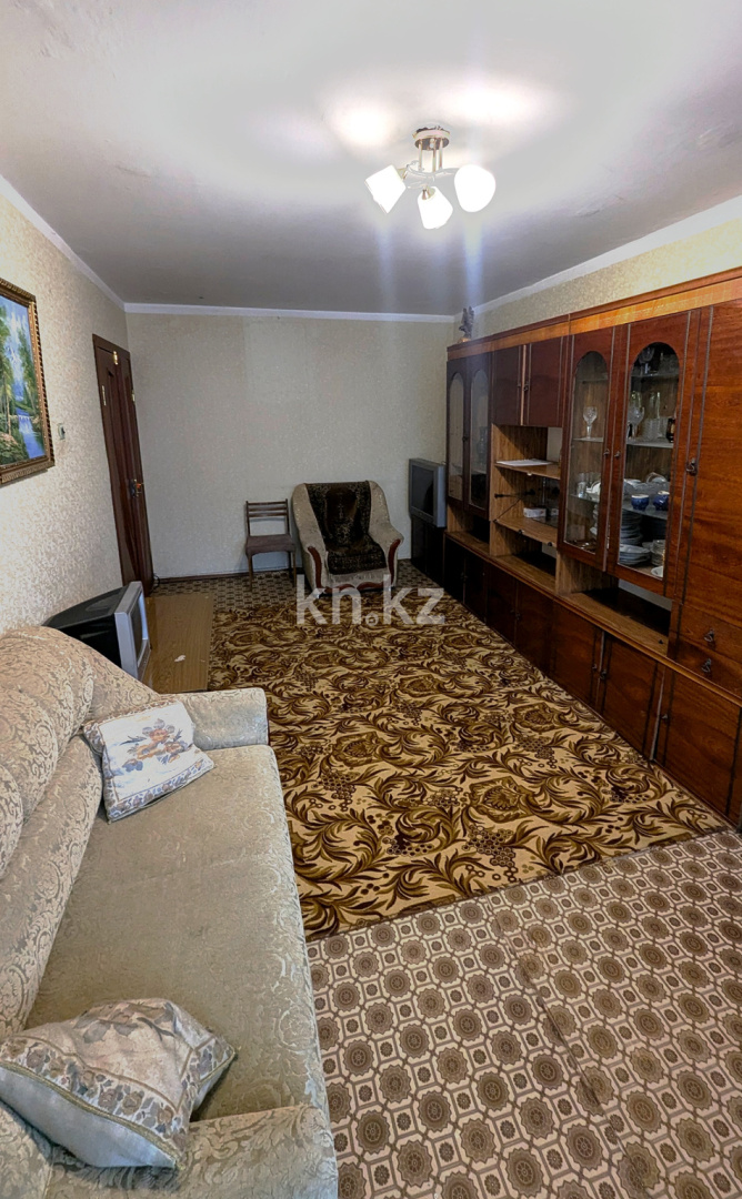 Аренда 2-комнатной квартиры, 41 м², мкр-н Коктем-1, дом  23 в Алматы - фото 2