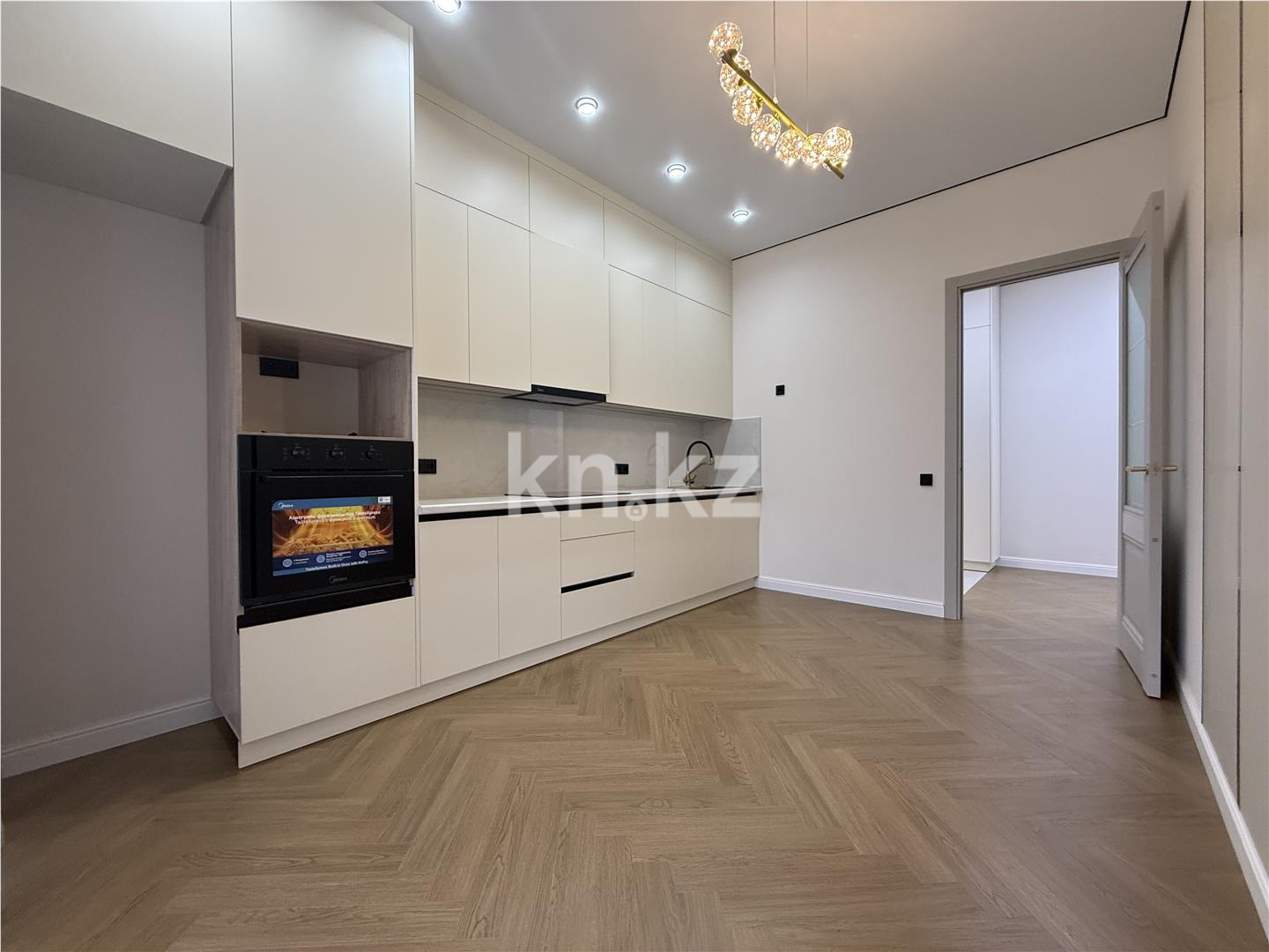 Продажа 4-комнатной квартиры, 111 м² в Караганде - фото 18