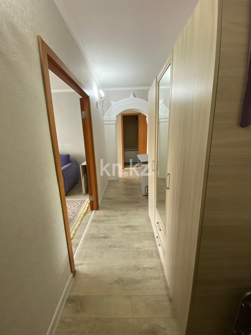 Продажа 3-комнатной квартиры, 65 м², мкр-н Степной-2, дом  2 в Караганде - фото 7