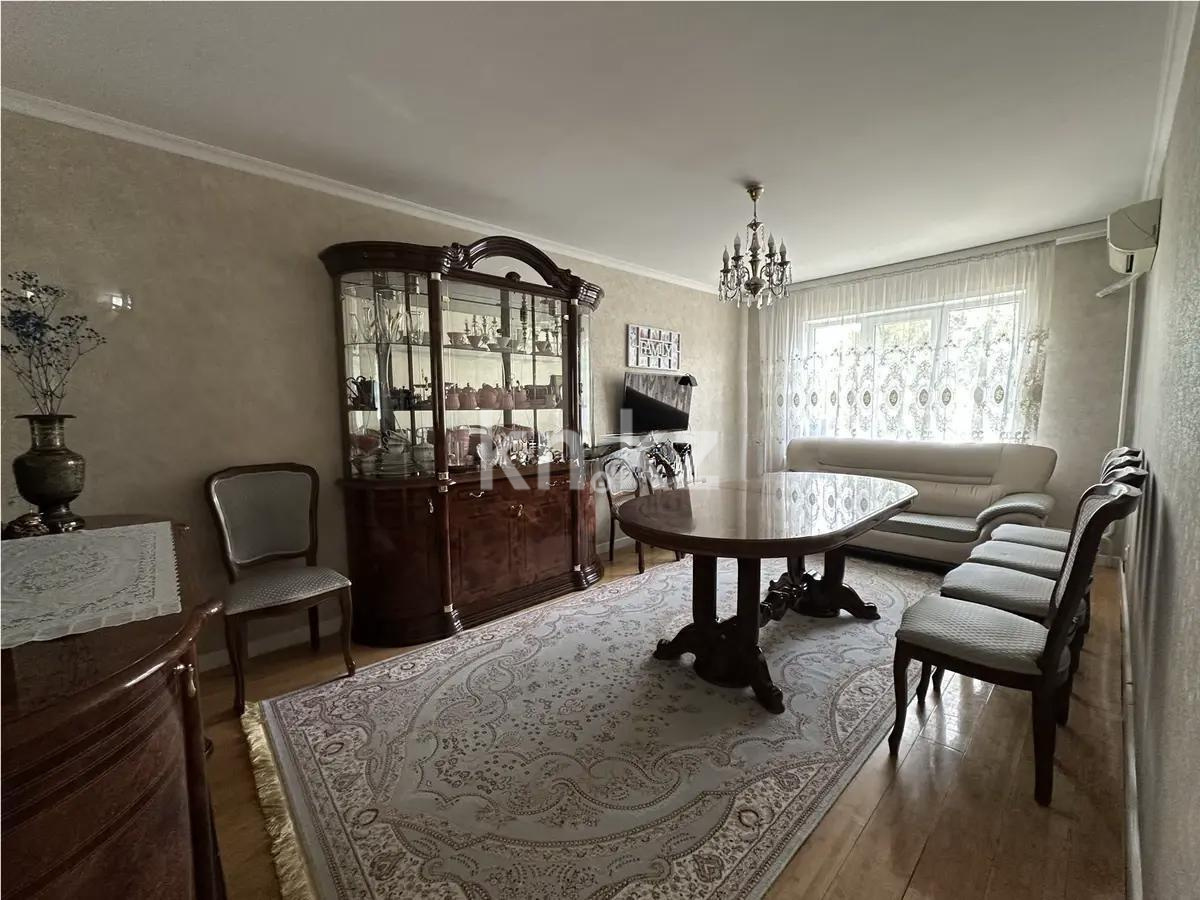 Продажа 4-комнатной квартиры, 90 м², мкр-н Аксай-3а, дом  50 в Алматы