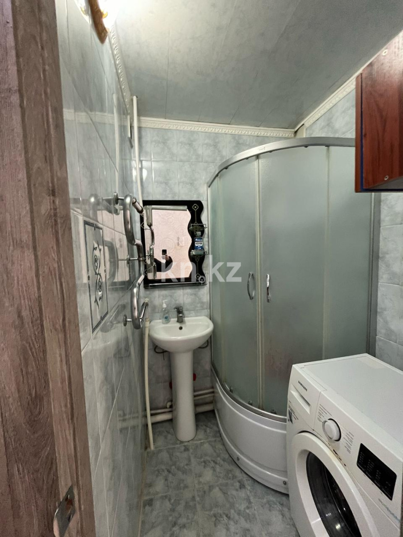 Продажа 2-комнатной квартиры, 44 м², мкр-н 12, дом  67а в Караганде - фото 7