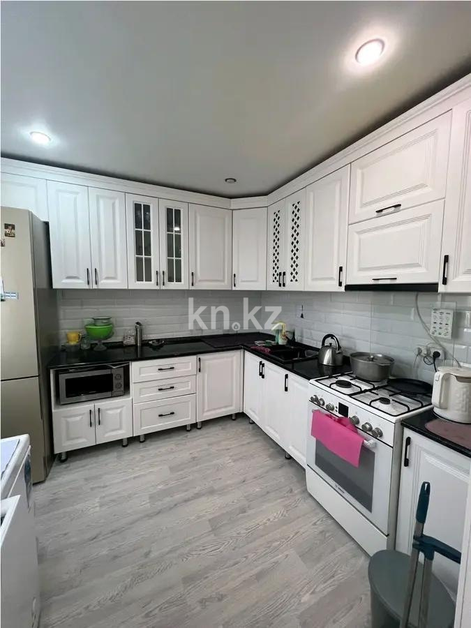 Продажа 6-комнатной квартиры, 160 м², ул. 9-й мкр., дом  35 в Темиртау - фото 3