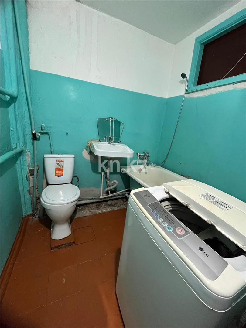 Продажа 1-комнатной квартиры, 30 м², ул. Серова в Караганде - фото 5