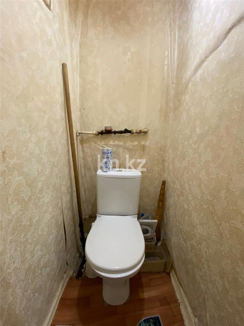 Продажа 2-комнатной квартиры, 46 м², ул. Локомотивная, дом  141 в Караганде - фото 9