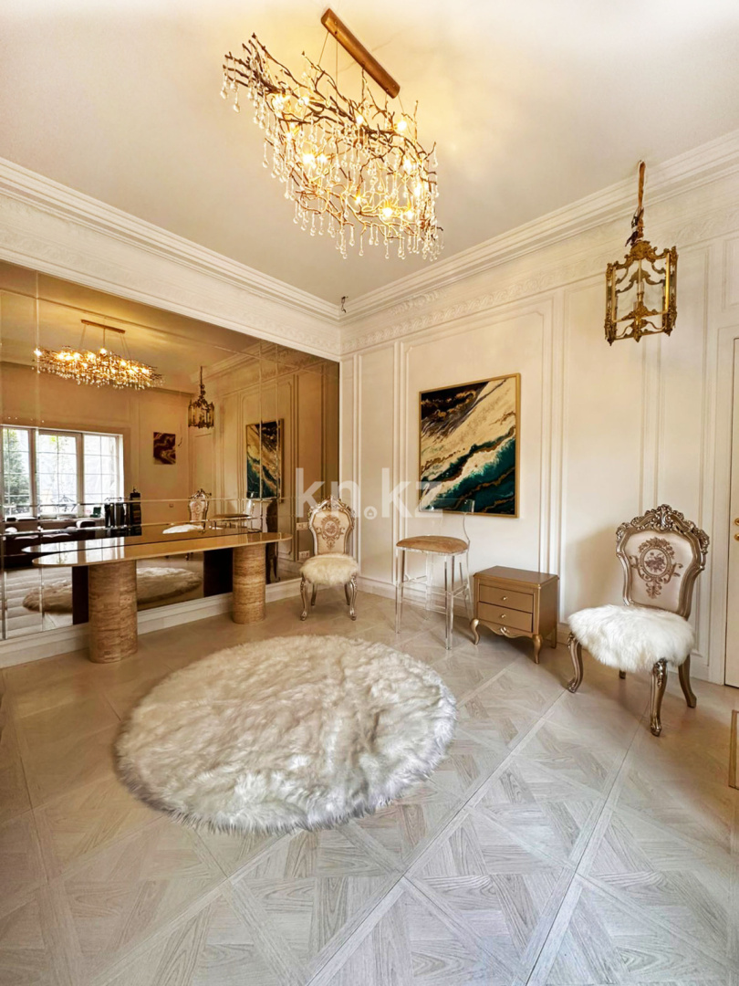 Продажа 4-комнатного дома, 295 м² в Алматы - фото 14