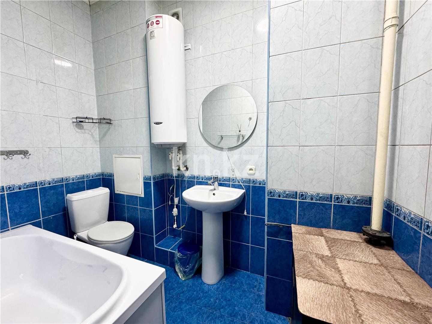 Продажа 3-комнатной квартиры, 76 м², ул. Медицинская, дом  68а в Караганде - фото 8