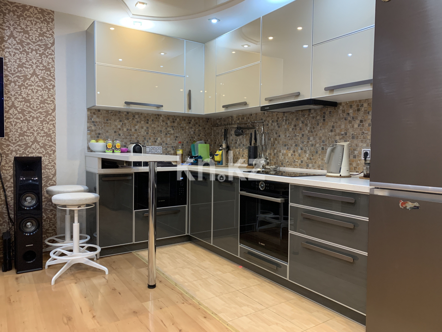 Продажа 3-комнатной квартиры, 67 м², ул. Крылова, дом  42 в Караганде