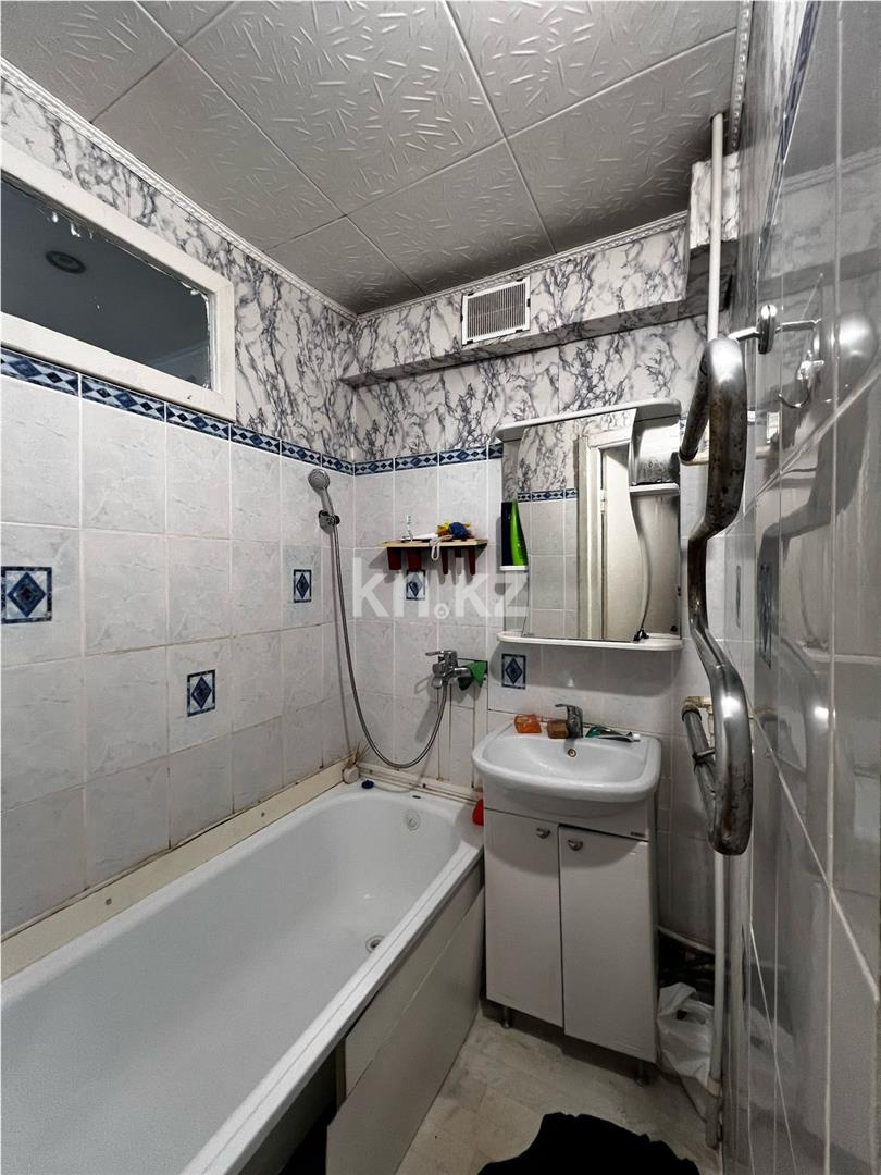 Продажа 2-комнатной квартиры, 46 м², ул. Муканова в Караганде - фото 8