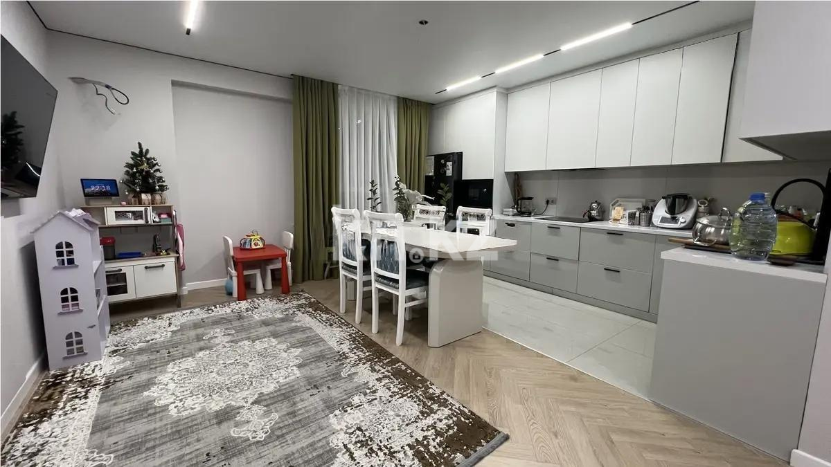 Продажа 4-комнатной квартиры, 94 м² в Алматы - фото 3