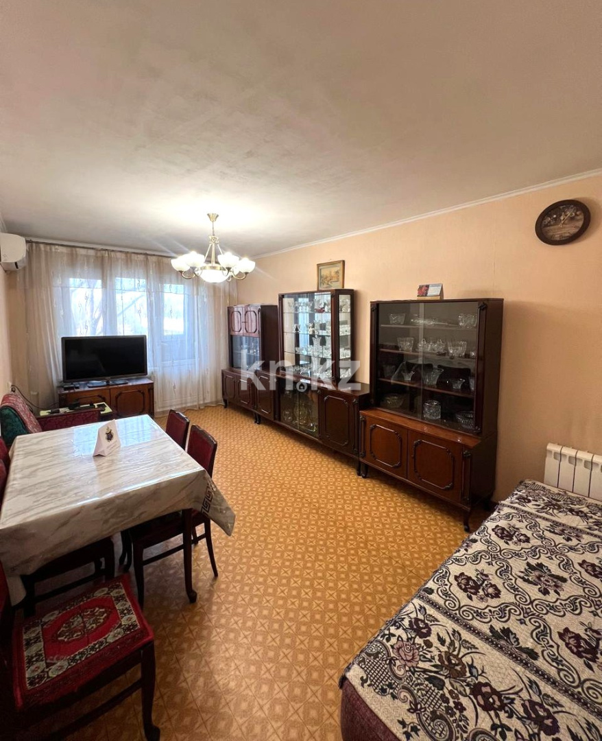 Продажа 3-комнатной квартиры, 63 м², 11 мкр. в Алматы