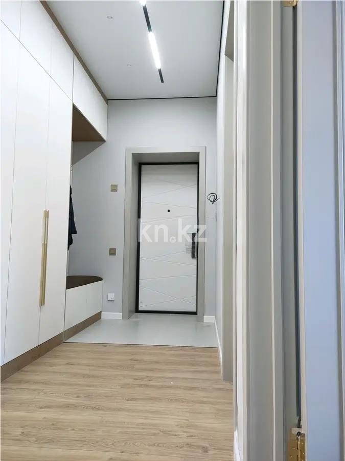 Продажа 2-комнатной квартиры, 60 м², ул. Казыбек би, дом  7/1 в Астане - фото 4