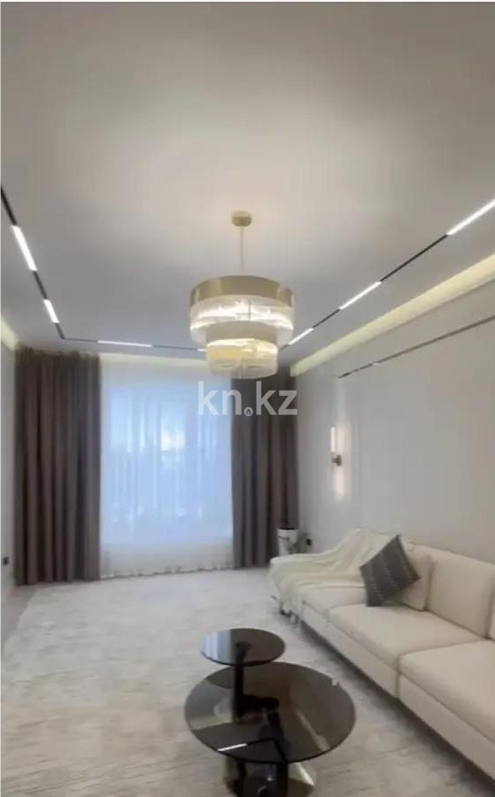 Продажа 4-комнатной квартиры, 120 м², ул. Бухар жырау, дом  27 в Астане