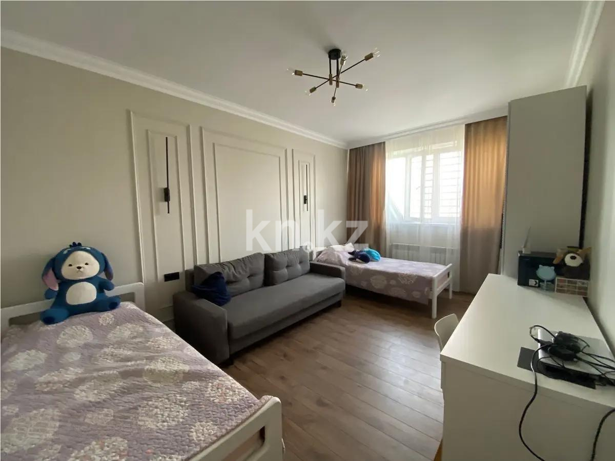 Продажа 3-комнатной квартиры, 72 м², мкр-н Аксай-4, дом  39 в Алматы - фото 3