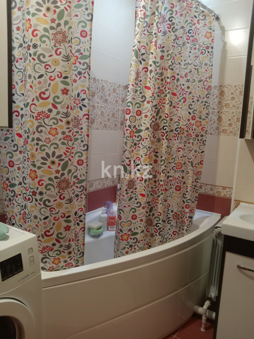 Продажа 3-комнатной квартиры, 90 м² в Караганде - фото 8