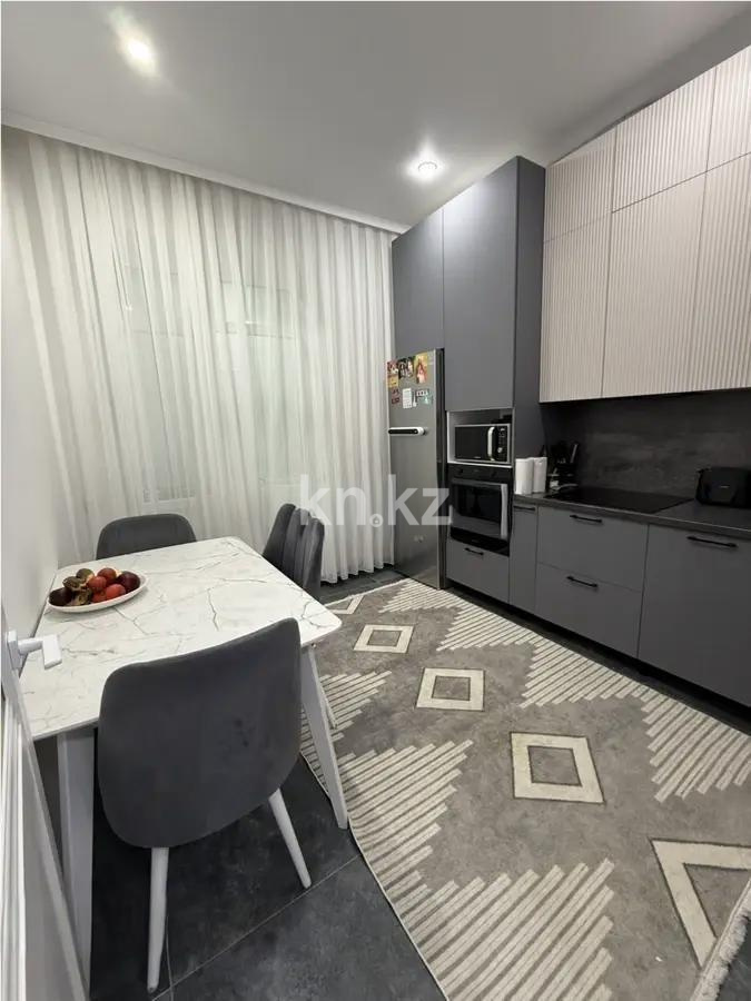 Продажа 1-комнатной квартиры, 35 м², ул. Е-181, дом  1 в Астане - фото 2