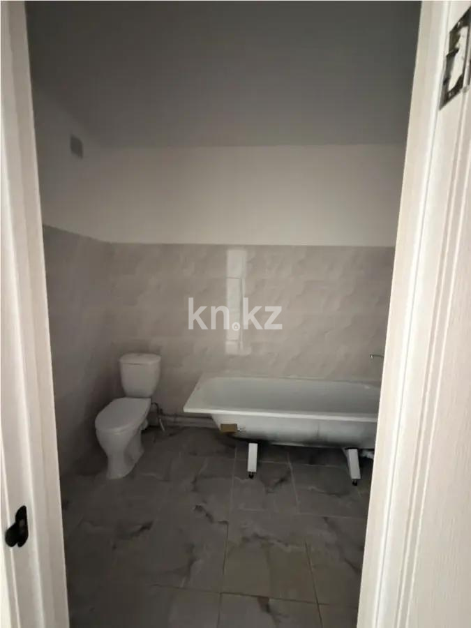 Продажа 2-комнатной квартиры, 72 м² в Алматы - фото 2