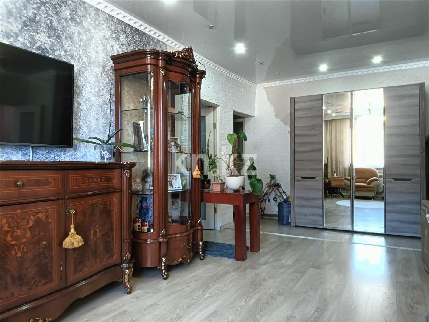 Продажа 3-комнатной квартиры, 80 м² в Караганде - фото 3