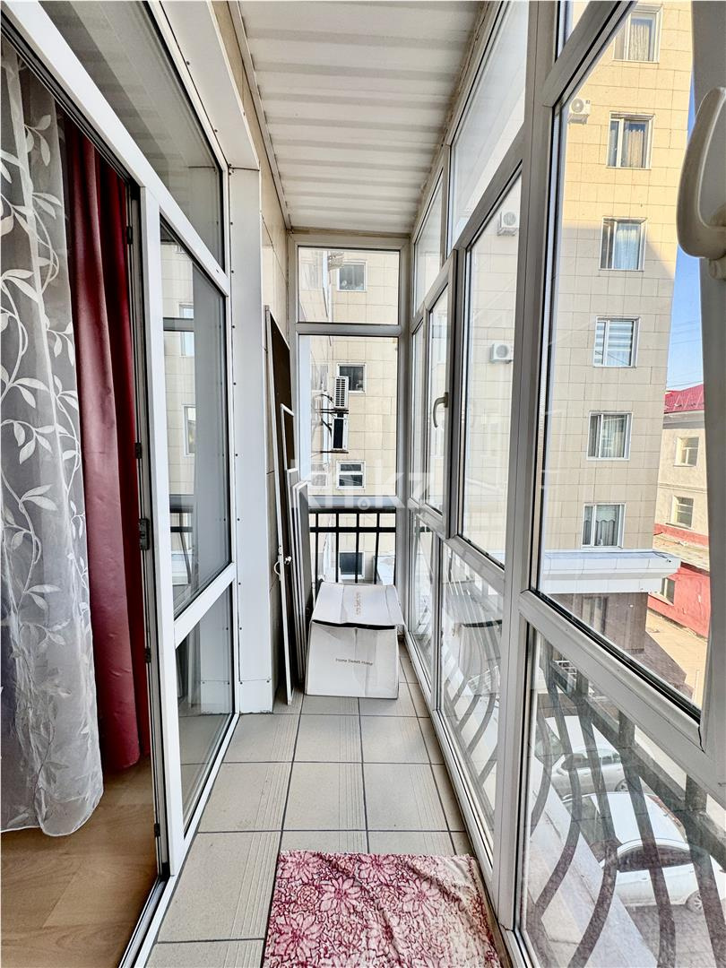 Продажа 3-комнатной квартиры, 132 м², ул. Абая, дом  5 в Караганде - фото 19