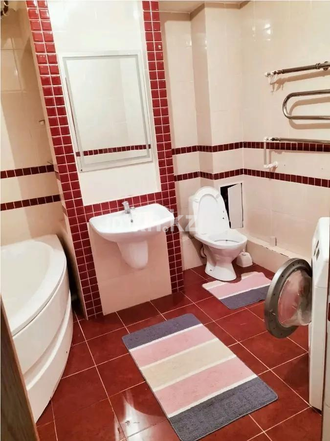 Продажа 2-комнатной квартиры, 67 м², пр. Момышулы, дом  18 в Астане - фото 3