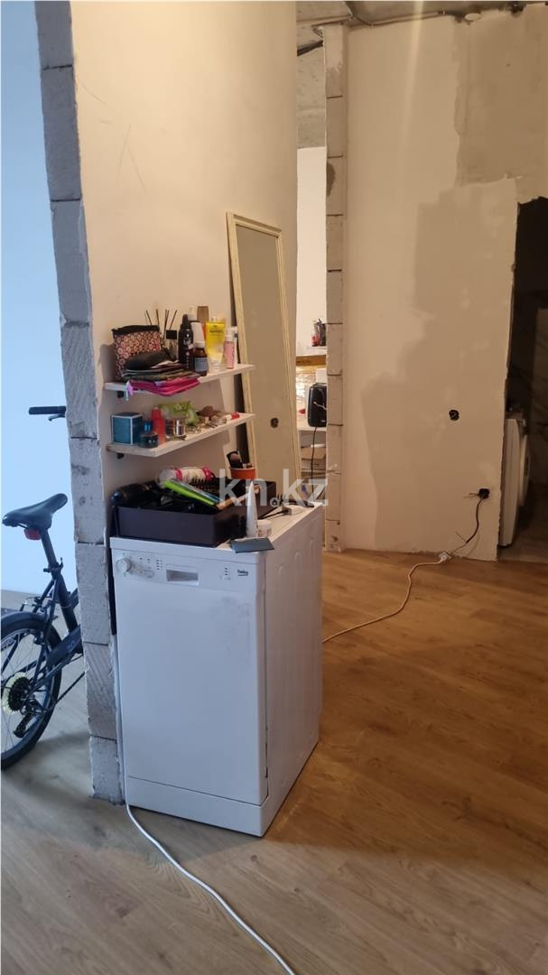 Продажа 1-комнатной квартиры, 47 м², пр. Туран в Астане - фото 3