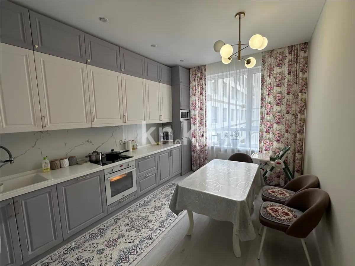 Продажа 3-комнатной квартиры, 98 м², ул. Байтурсынова, дом  8 в Астане - фото 4