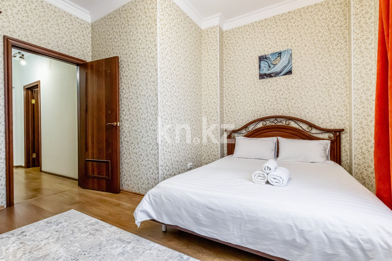 Аренда 3-комнатной квартиры посуточно, 130 м², ул. Кунаева, дом  35/1 в Астане - фото 21