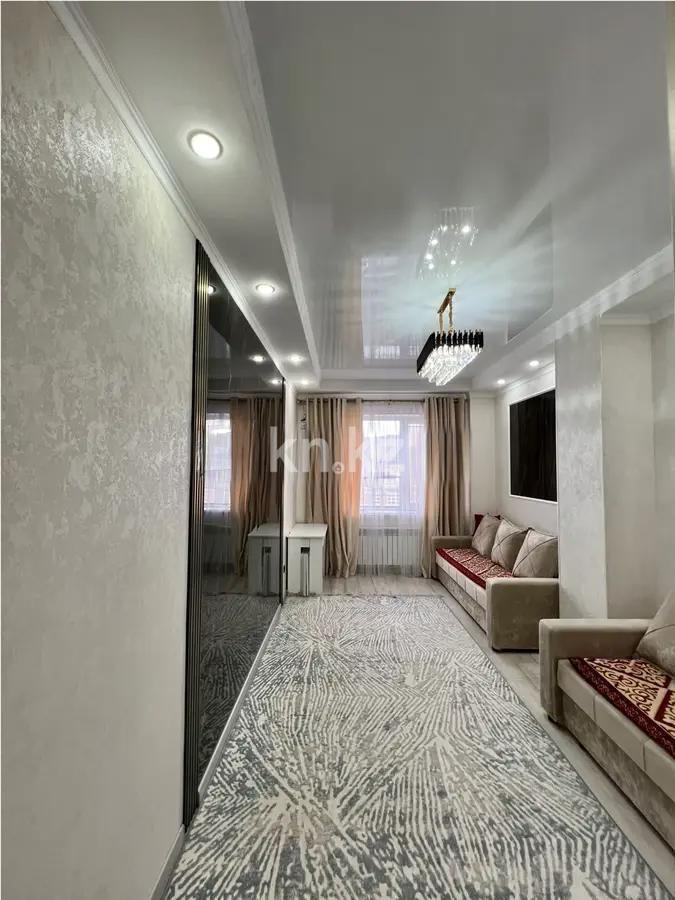 Продажа 4-комнатной квартиры, 90 м², ул. Дюсембекова в Караганде