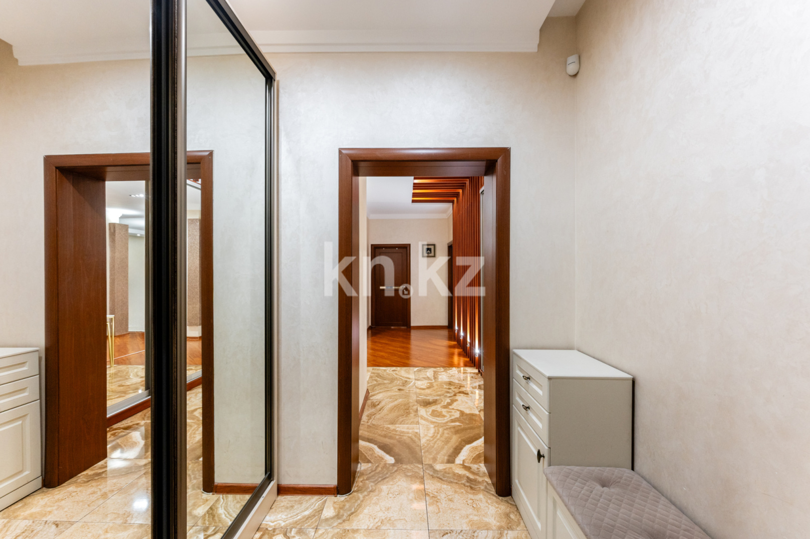 Продажа 3-комнатной квартиры, 145 м² в Астане - фото 32