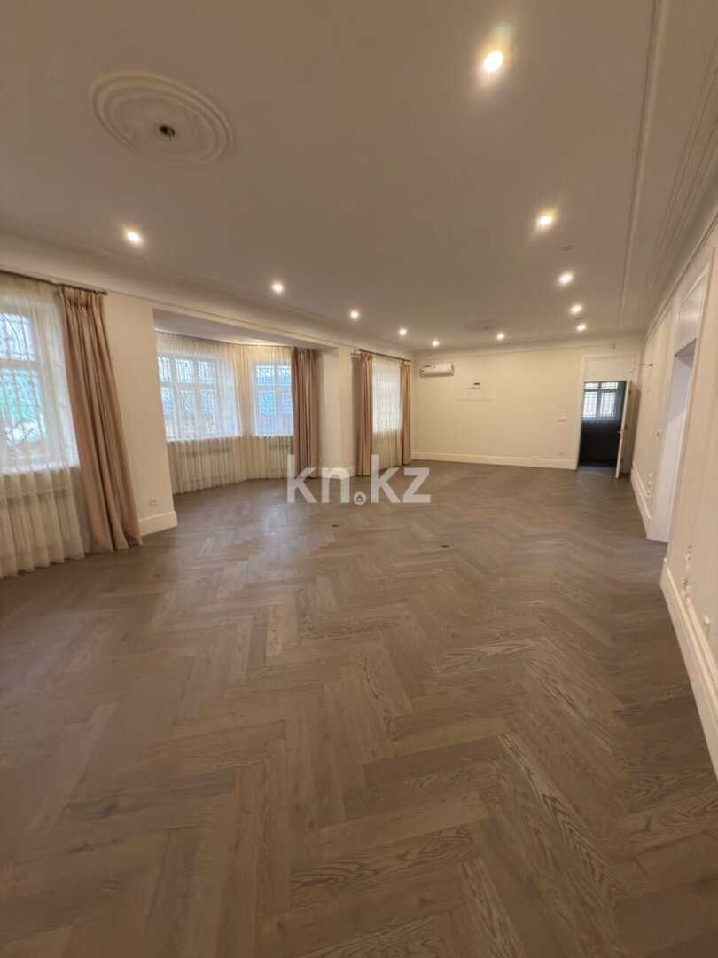 Продажа 6-комнатного дома, 550 м² в Караганде - фото 15