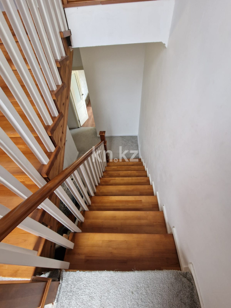 Продажа 7-комнатного дома, 230 м² в Астане - фото 2