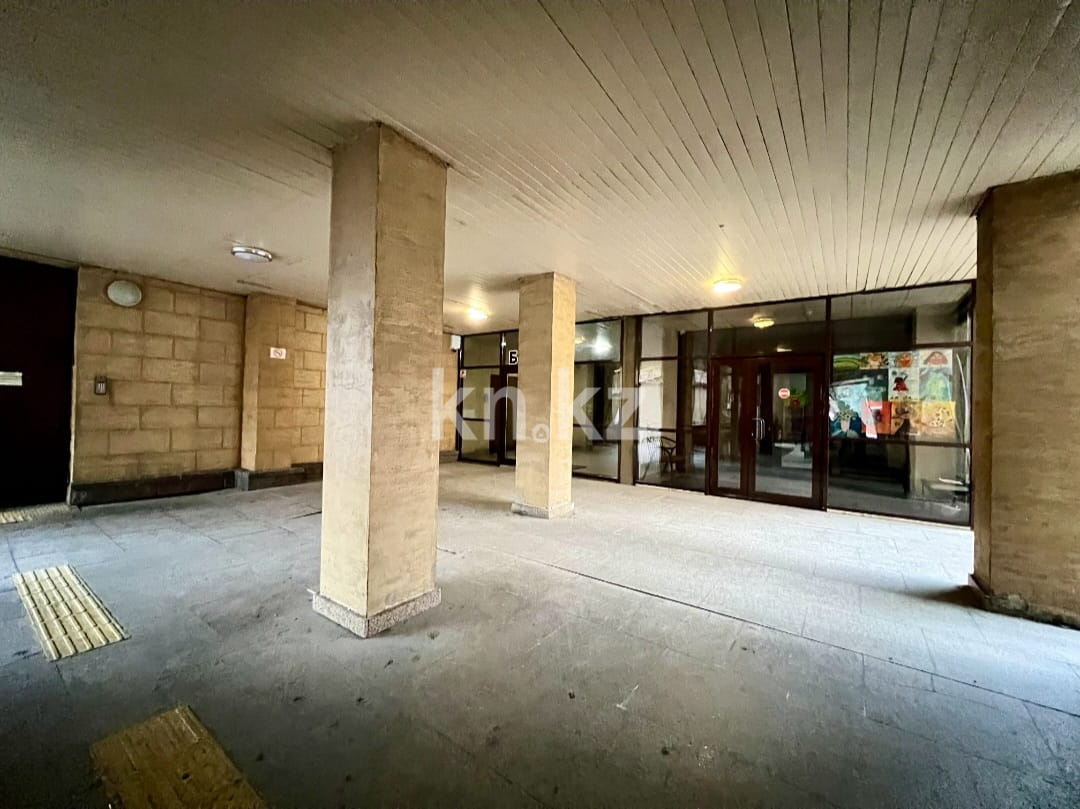 Продажа 3-комнатной квартиры, 70 м², ул. Кунаева, дом  15/1 в Алматы - фото 16