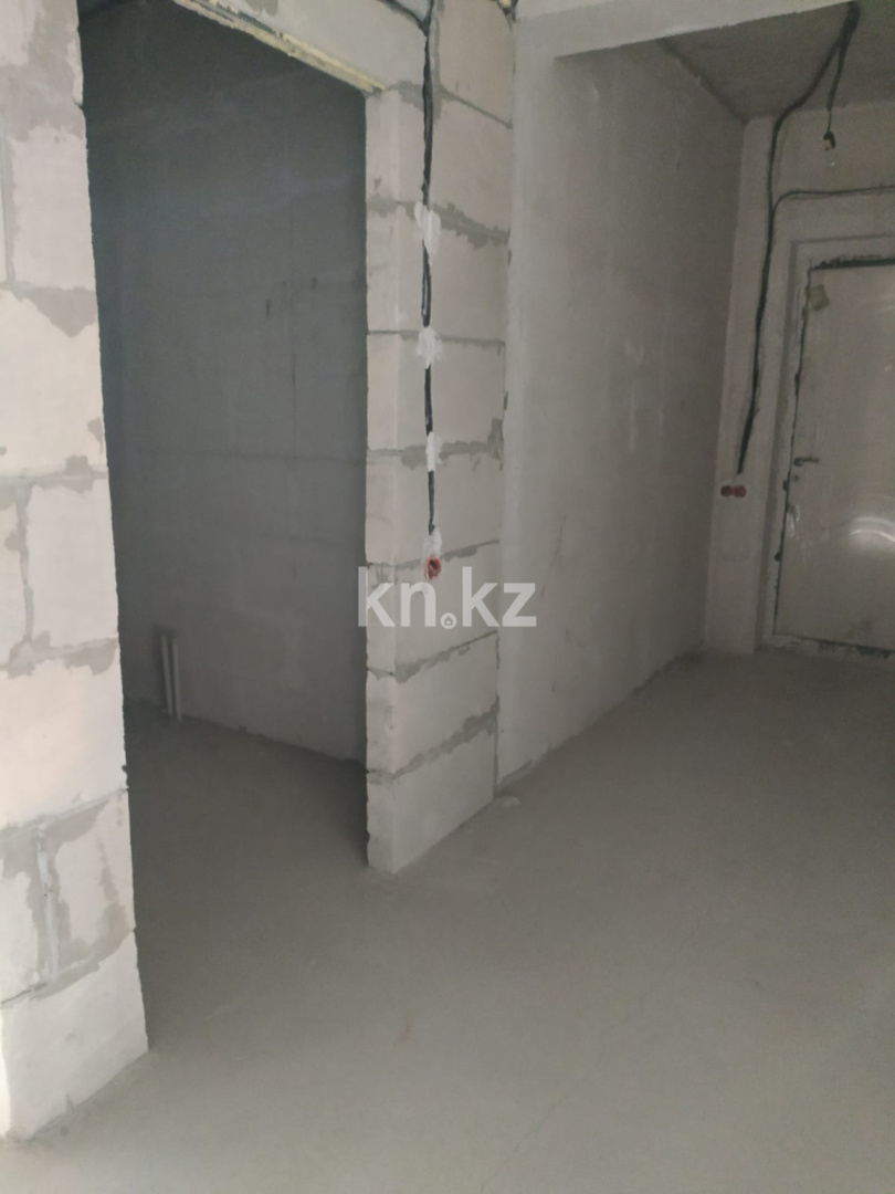 Продажа 3-комнатной квартиры, 98 м², пр. Сейфуллина в Алматы - фото 14