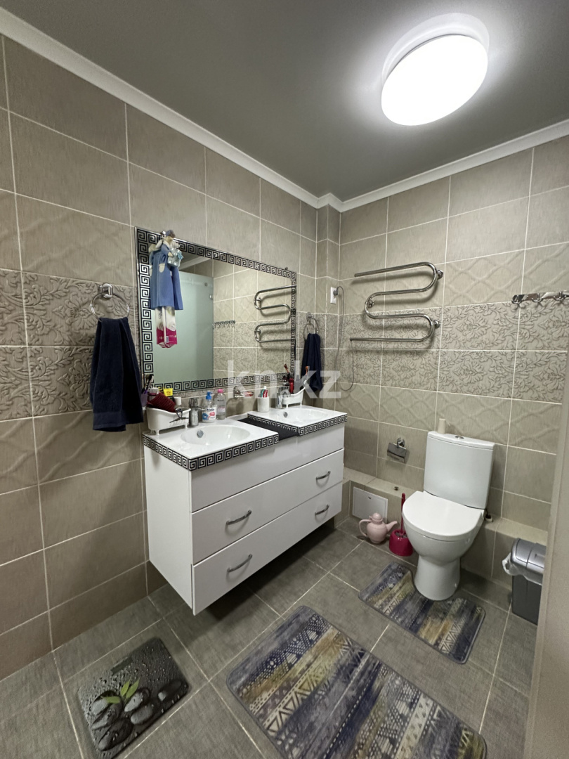 Продажа 4-комнатной квартиры, 76.3 м² в Караганде - фото 24