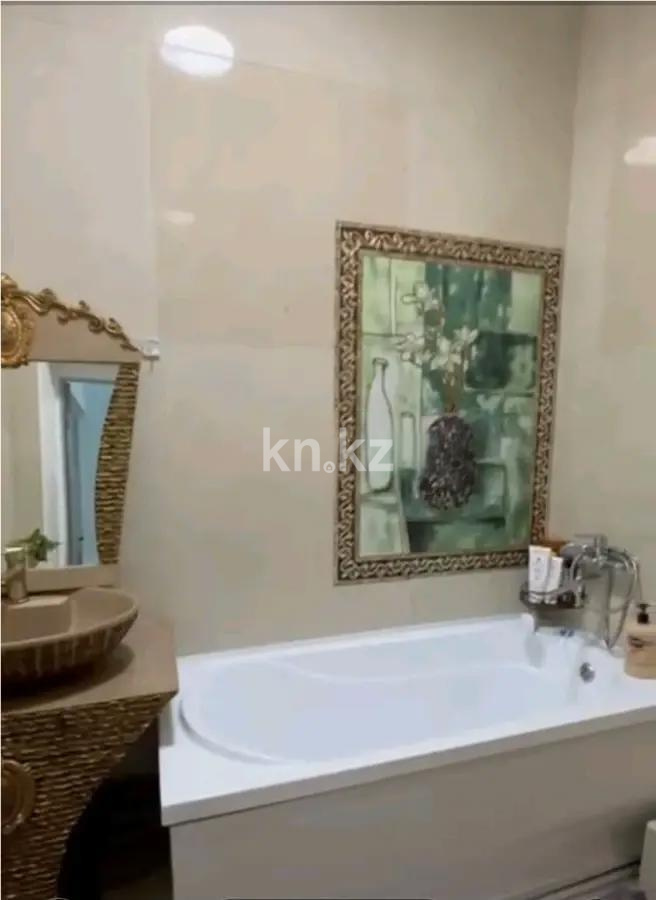 Продажа 3-комнатной квартиры, 110 м², пр. Серкебаева, дом  146/11 в Алматы