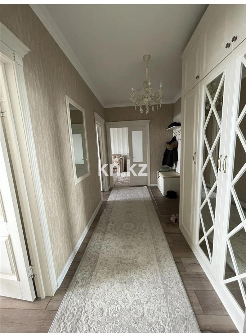 Продажа 2-комнатной квартиры, 64 м², ул. Бараева в Астане - фото 5