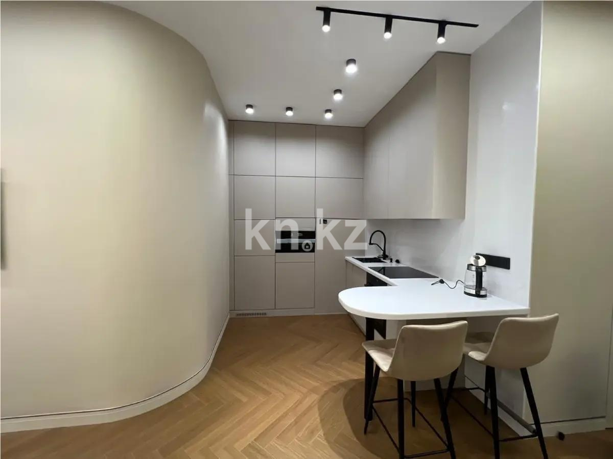 Продажа 2-комнатной квартиры, 40 м², ул. Розыбакиева, дом  156 в Алматы - фото 3