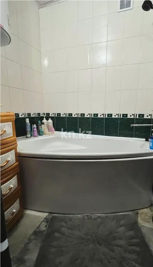 Продажа 4-комнатной квартиры, 87 м², ул. Парковая, дом  11а в Шахтинске - фото 5