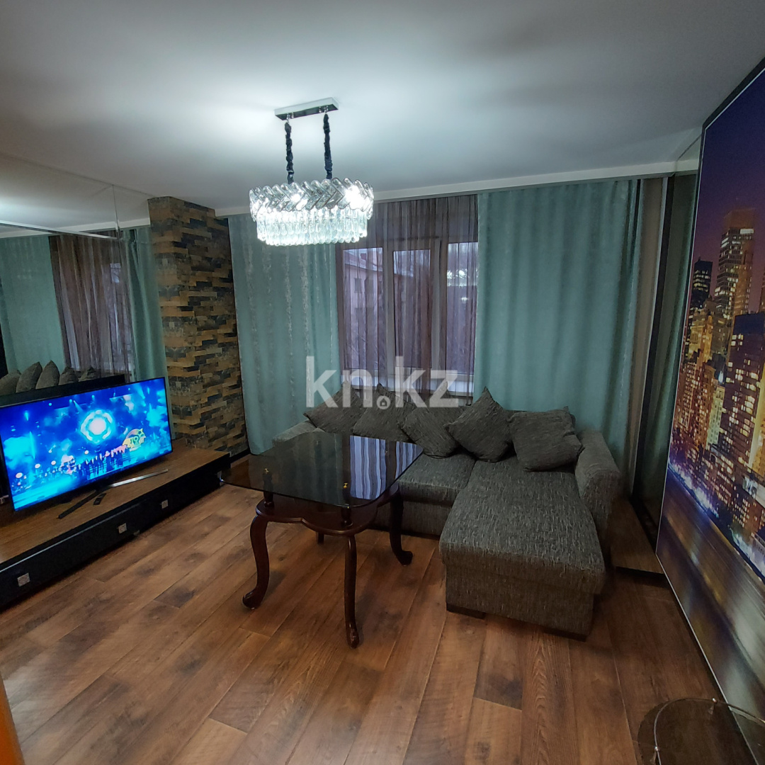 Аренда 2-комнатной квартиры, 48 м², Бухар Жырау, дом  56/2 в Караганде