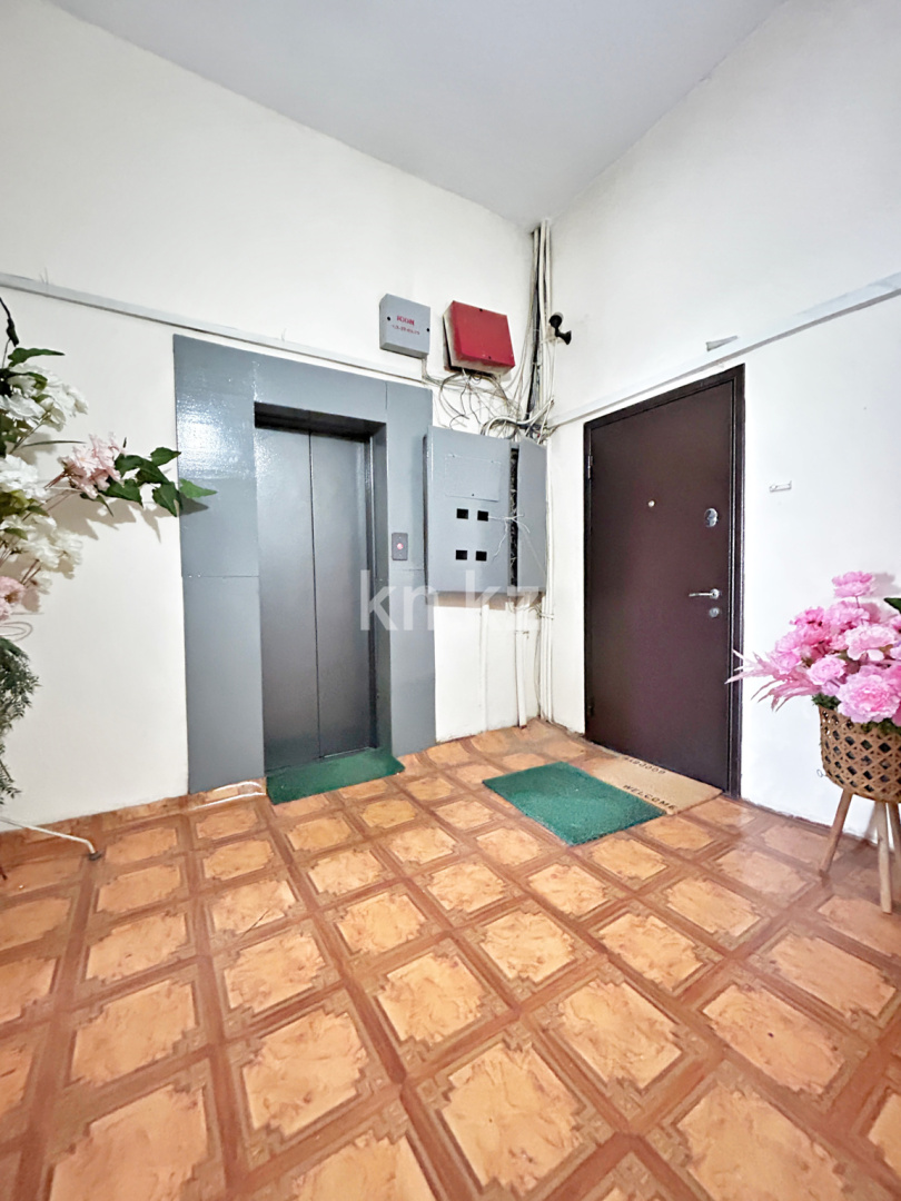 Продажа 4-комнатной квартиры, 90 м² в Алматы - фото 35