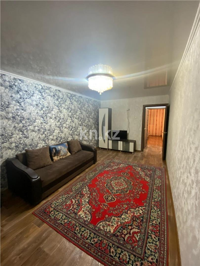 Продажа 2-комнатной квартиры, 48 м², 15-й мкр. в Караганде