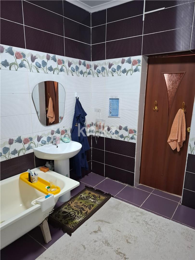 Продажа 6-комнатного дома, 170.8 м², ул. Фазыла Карибжанова в Караганде - фото 17