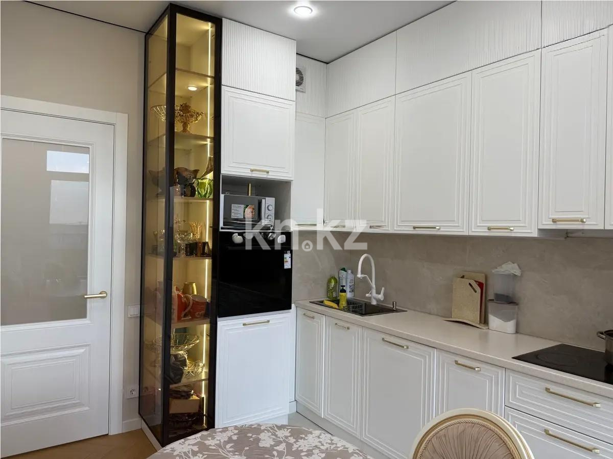 Продажа 2-комнатной квартиры, 62 м², ул. Жандосова, дом  108/1 в Алматы - фото 3