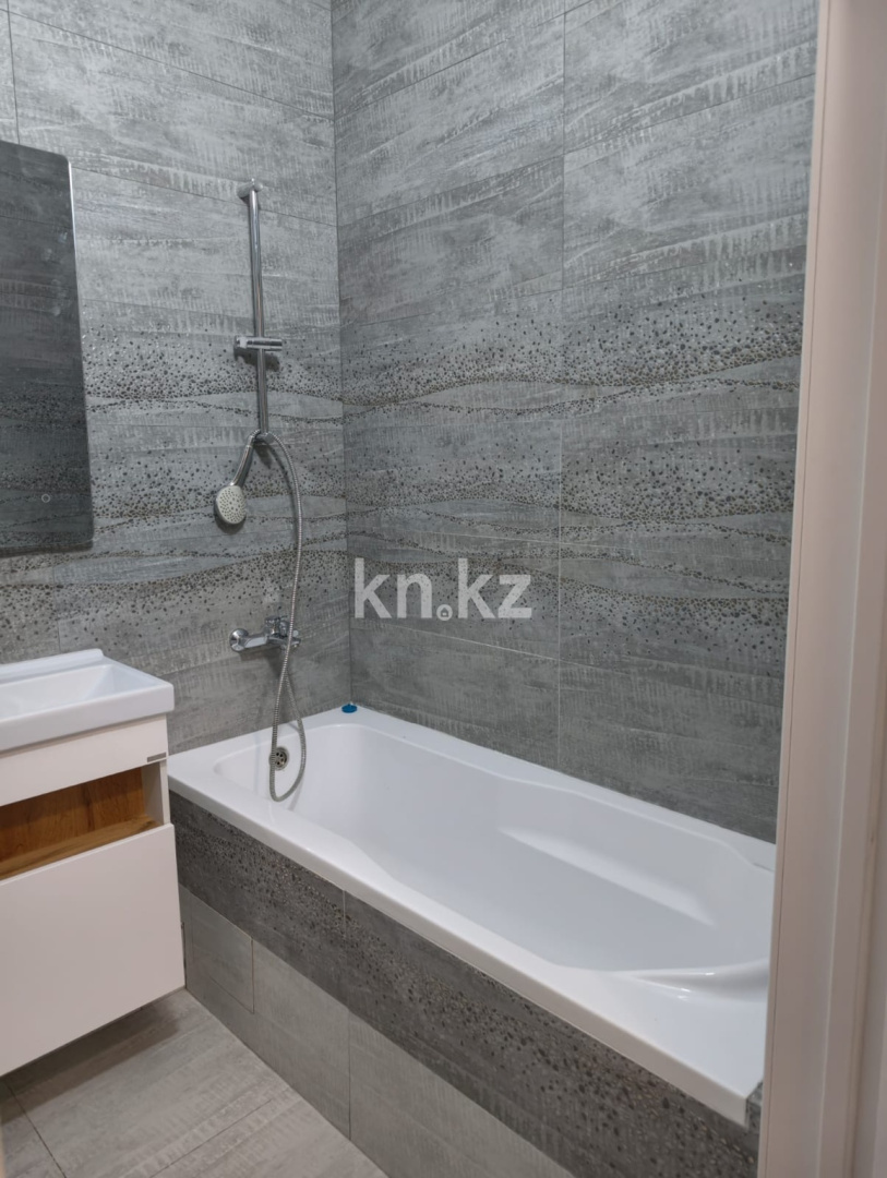 Продажа 1-комнатной квартиры, 40.8 м² в Астане - фото 4