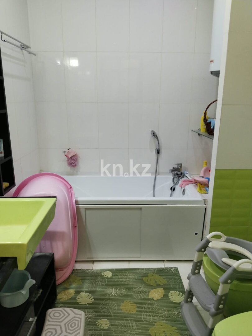 Продажа 5-комнатной квартиры, 190 м² в Астане - фото 4