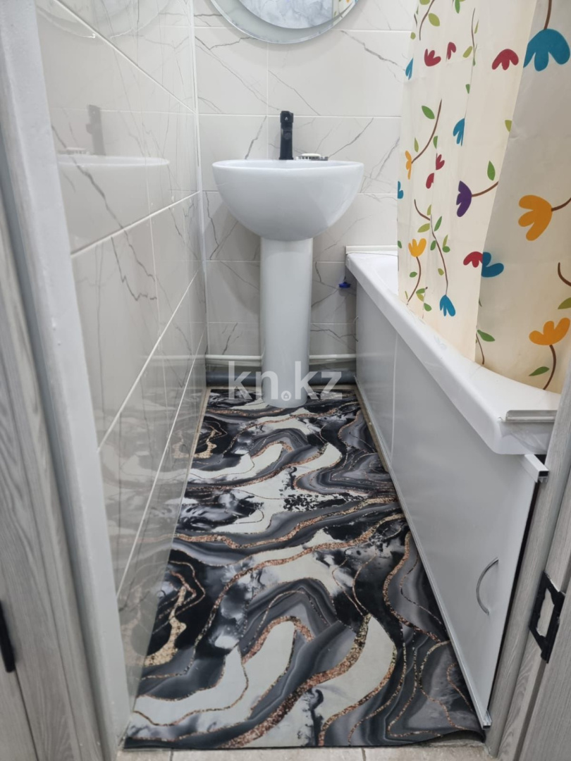 Аренда 2-комнатной квартиры посуточно, 52 м², ул. Мухита, дом  130 в Уральске - фото 2