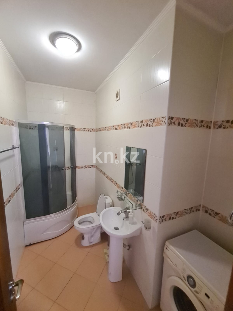 Продажа 3-комнатной квартиры, 130 м², ул. Кунаева, дом  14 - пр. Мангилик Ел в Астане - фото 6