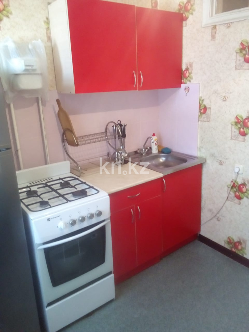 Аренда 1-комнатной квартиры, 31 м², пр. Бухар-жырау, дом  63 в Караганде - фото 4